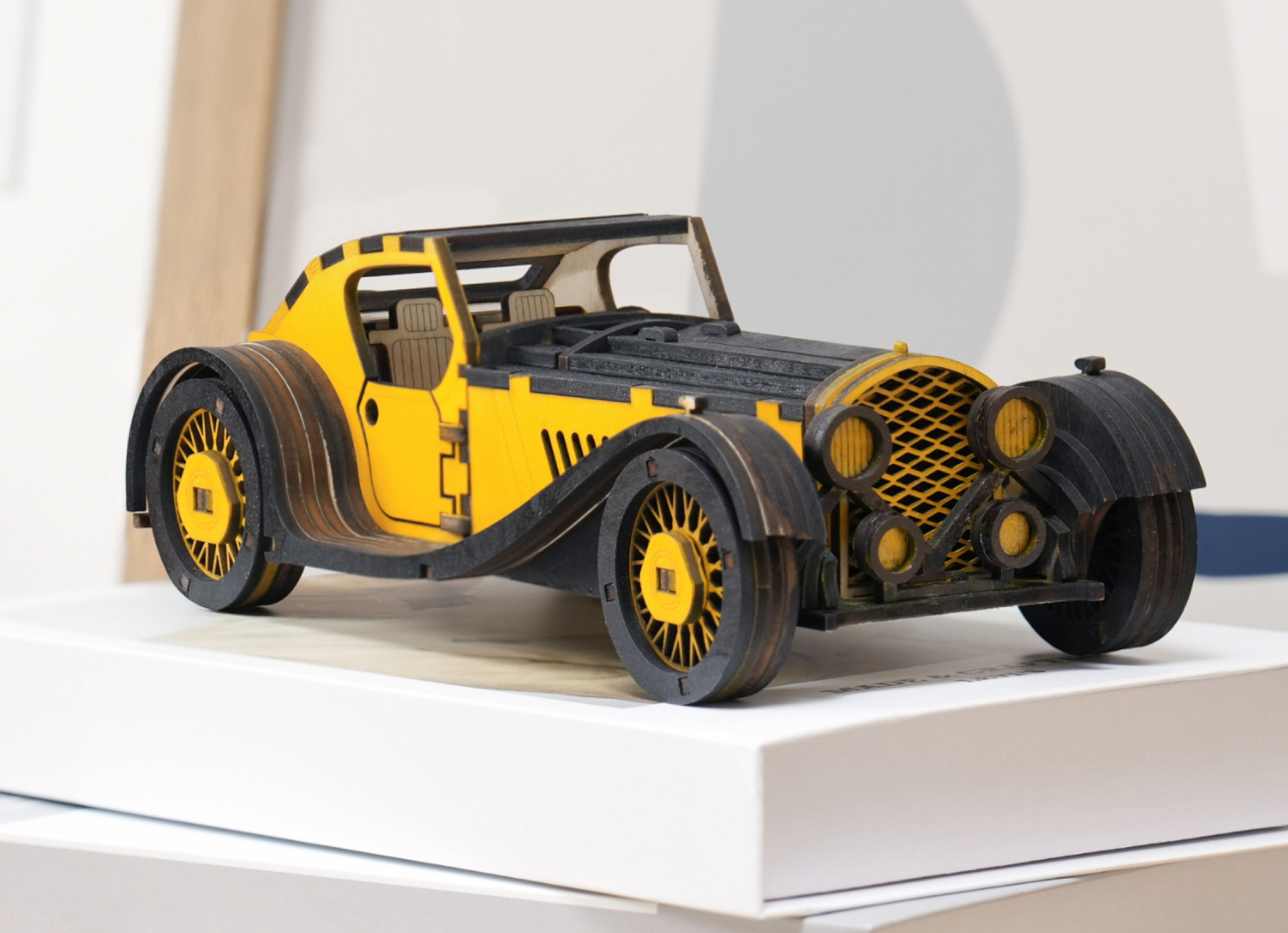 https://store.bblcdn.com/s1/default/72f2a846c7954c9b8365faf0b739fa2c/name_laser_car_PC.jpg