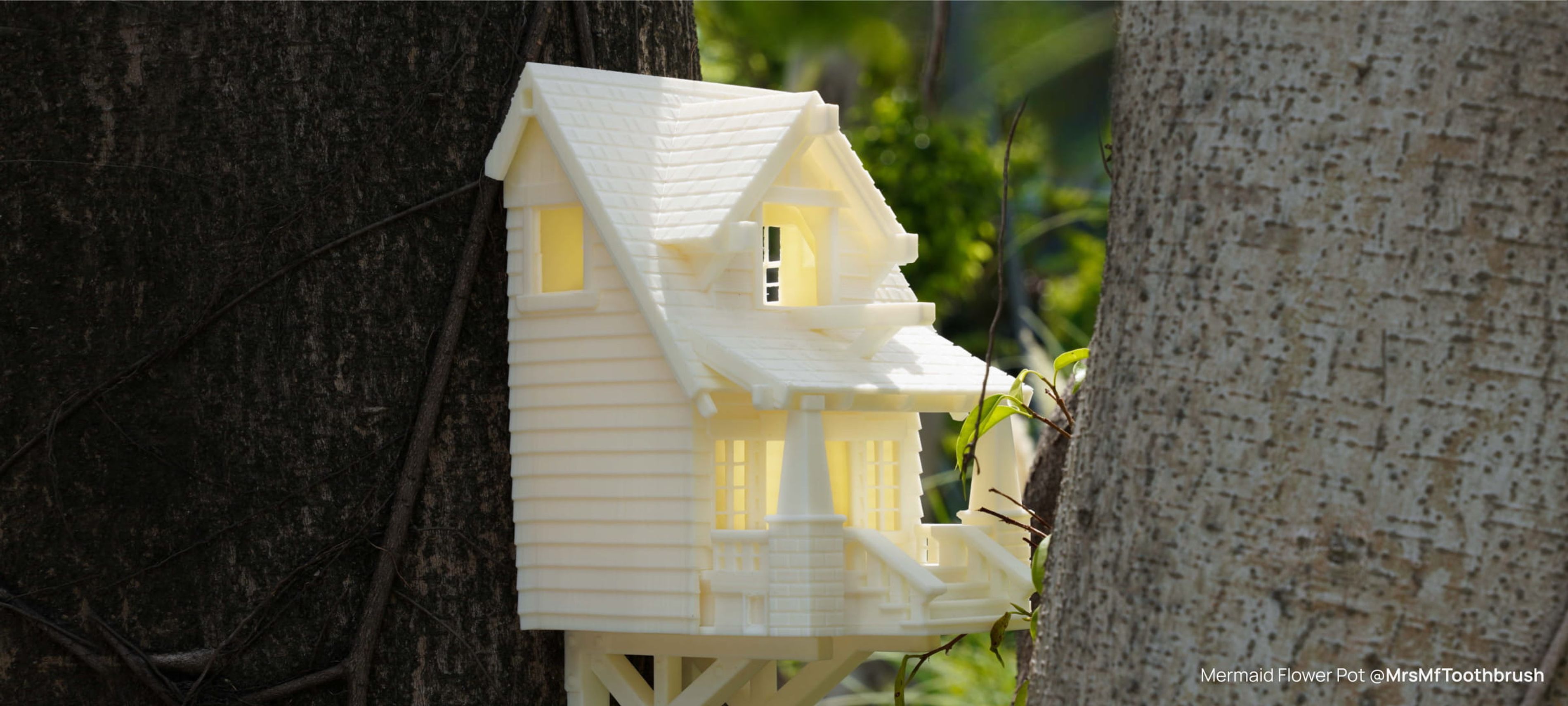 Bambu ASA offers extraordinary UV, oxidation, and aging resistance, providing effective protection against breakage and color degradation when used outdoors for long-term purposes.